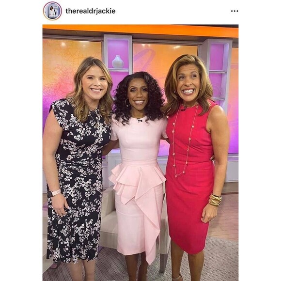 NWT. $3190 ALEXANDER MCQUEEN PEPLUM DRESS Pink IT38 / US2 - Picture 3 of 16